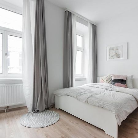 Nice Apartment In Lovely Area Vienna Esterno foto